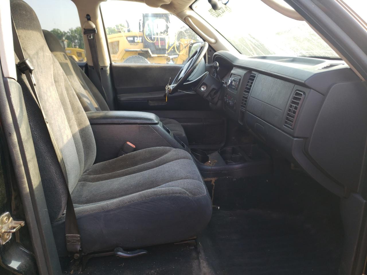Photo 5 from auction – 2003 DODGE DAKOTA QUA with VIN 1D7HL48N53S119193