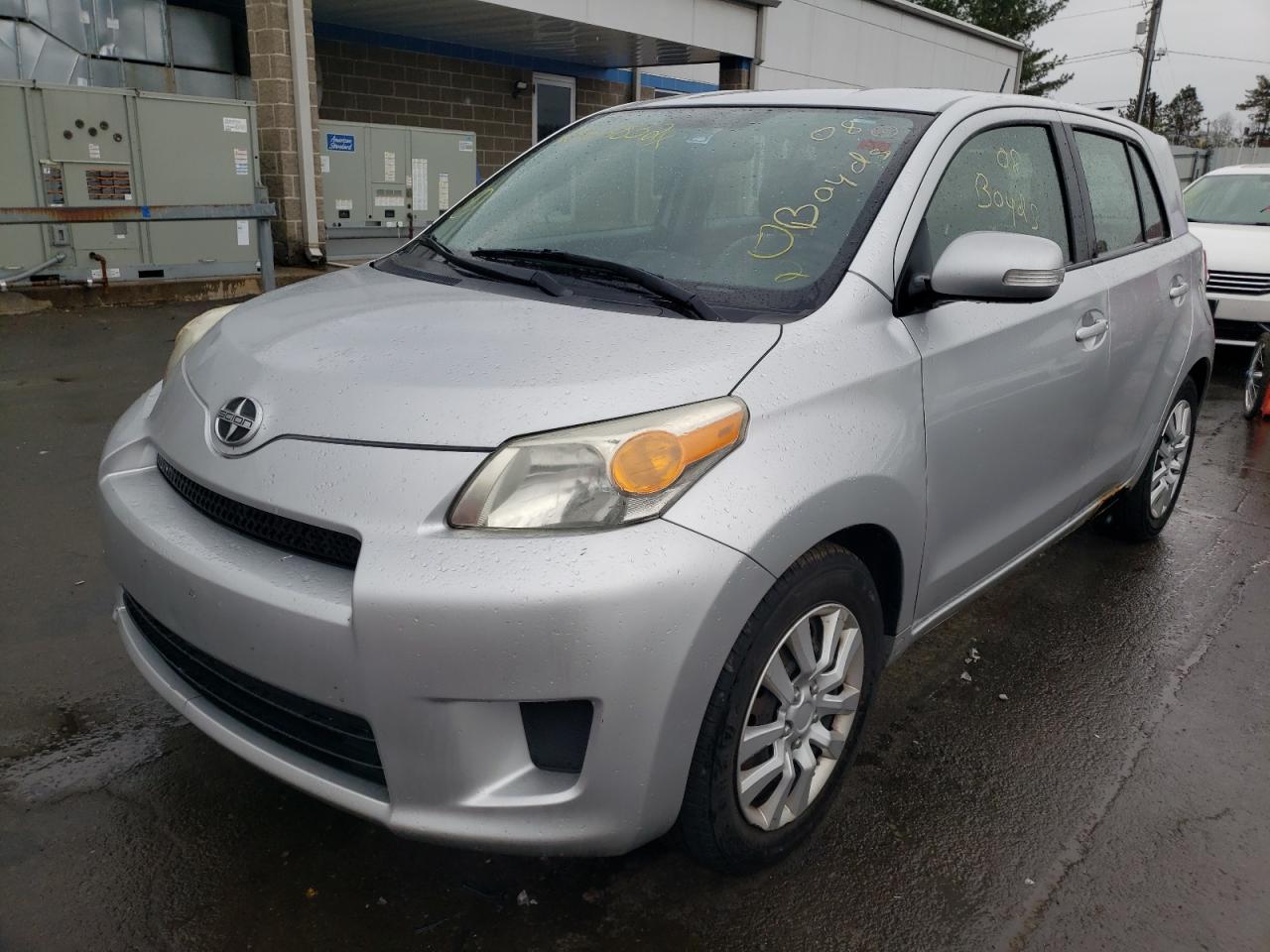 Photo 2 from auction – 2008 TOYOTA SCION XD with VIN JTKKU10438J002961