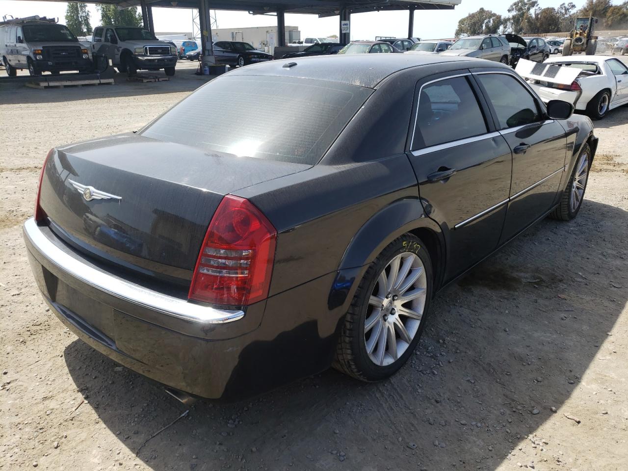 Photo 4 from auction – 2007 CHRYSLER 300C with VIN 2C3KA63H67H849389