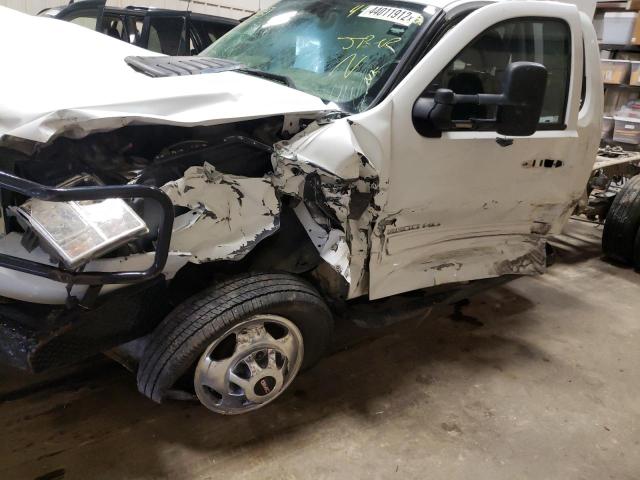Photo 9 from auction – 2011 GMC SIERRA K35 with VIN 1GT523C82BZ242631