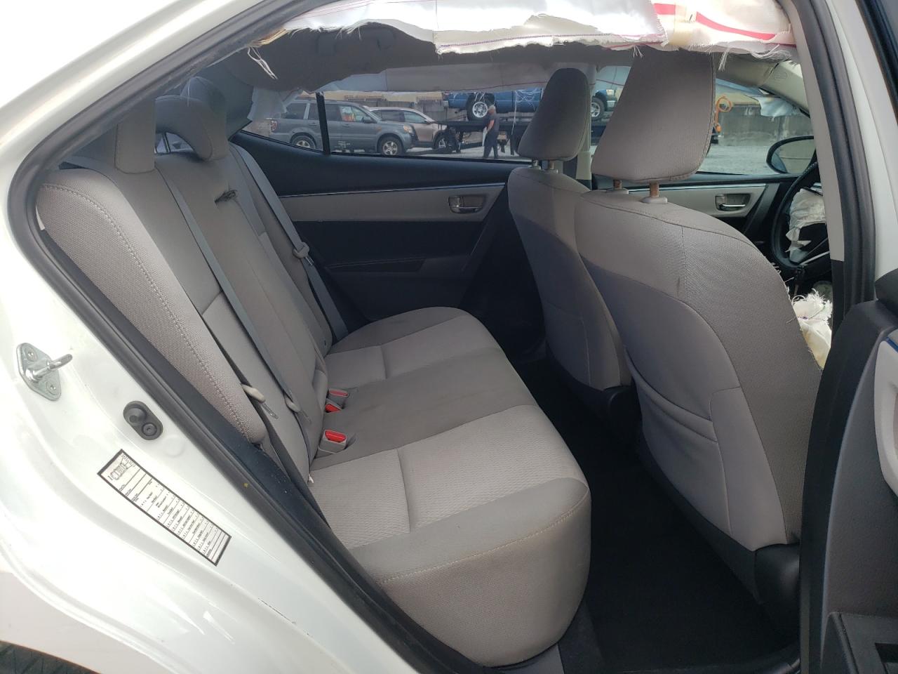 Photo 6 from auction – 2015 TOYOTA COROLLA L with VIN 2T1BURHE4FC374966