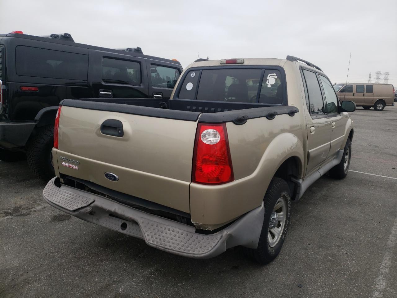 Photo 4 from auction – 2001 FORD EXPLORER S with VIN 1FMZU67E01UA15166