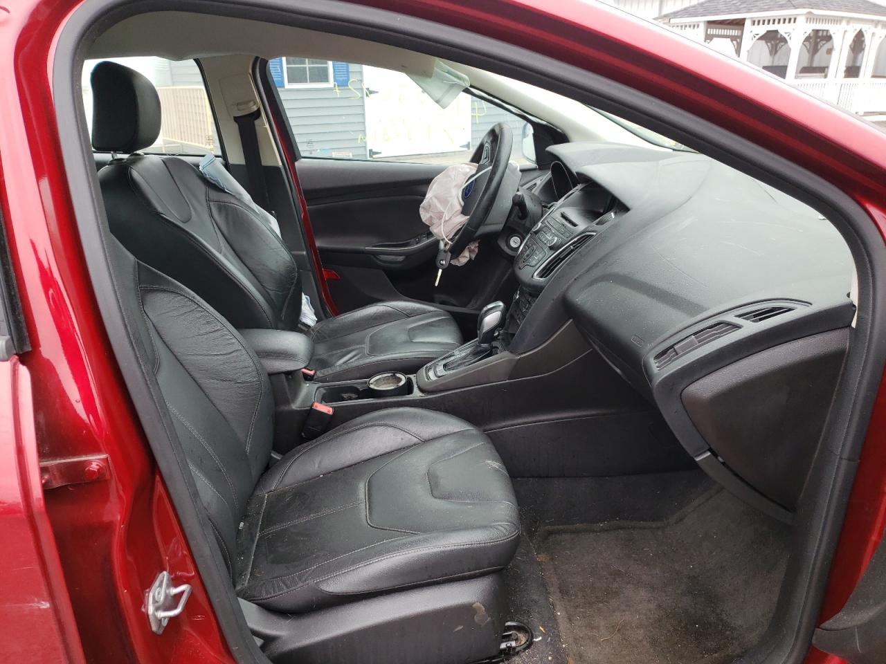 Photo 15 from auction – 2015 FORD FOCUS SE with VIN 1FADP3F24FL372042