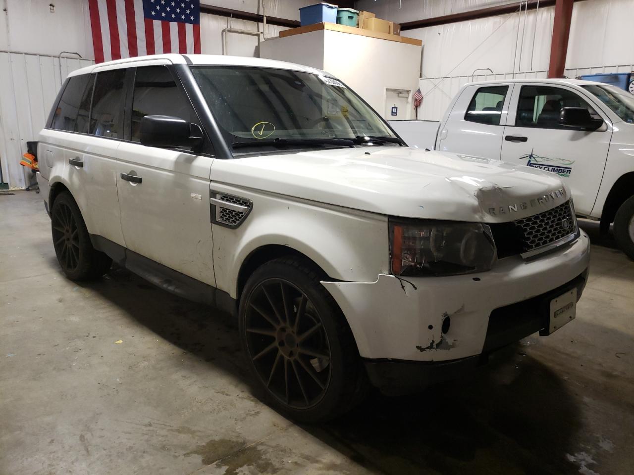 LAND ROVER RANGE ROVE 2011 with VIN SALSK2D49BA707504 - Photo from auction