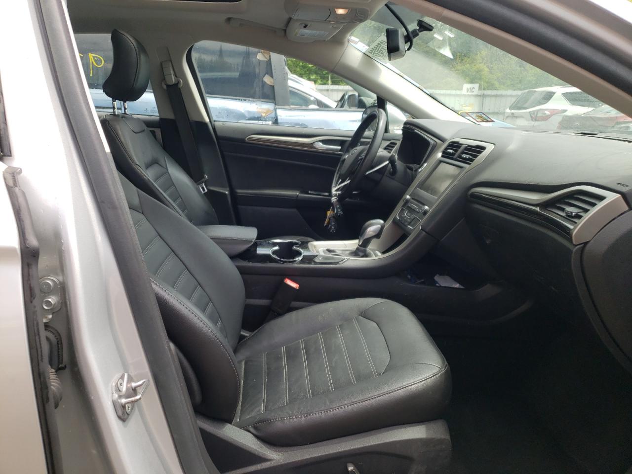 Photo 5 from auction – 2016 FORD FUSION SE with VIN 3FA6P0HD4GR169211