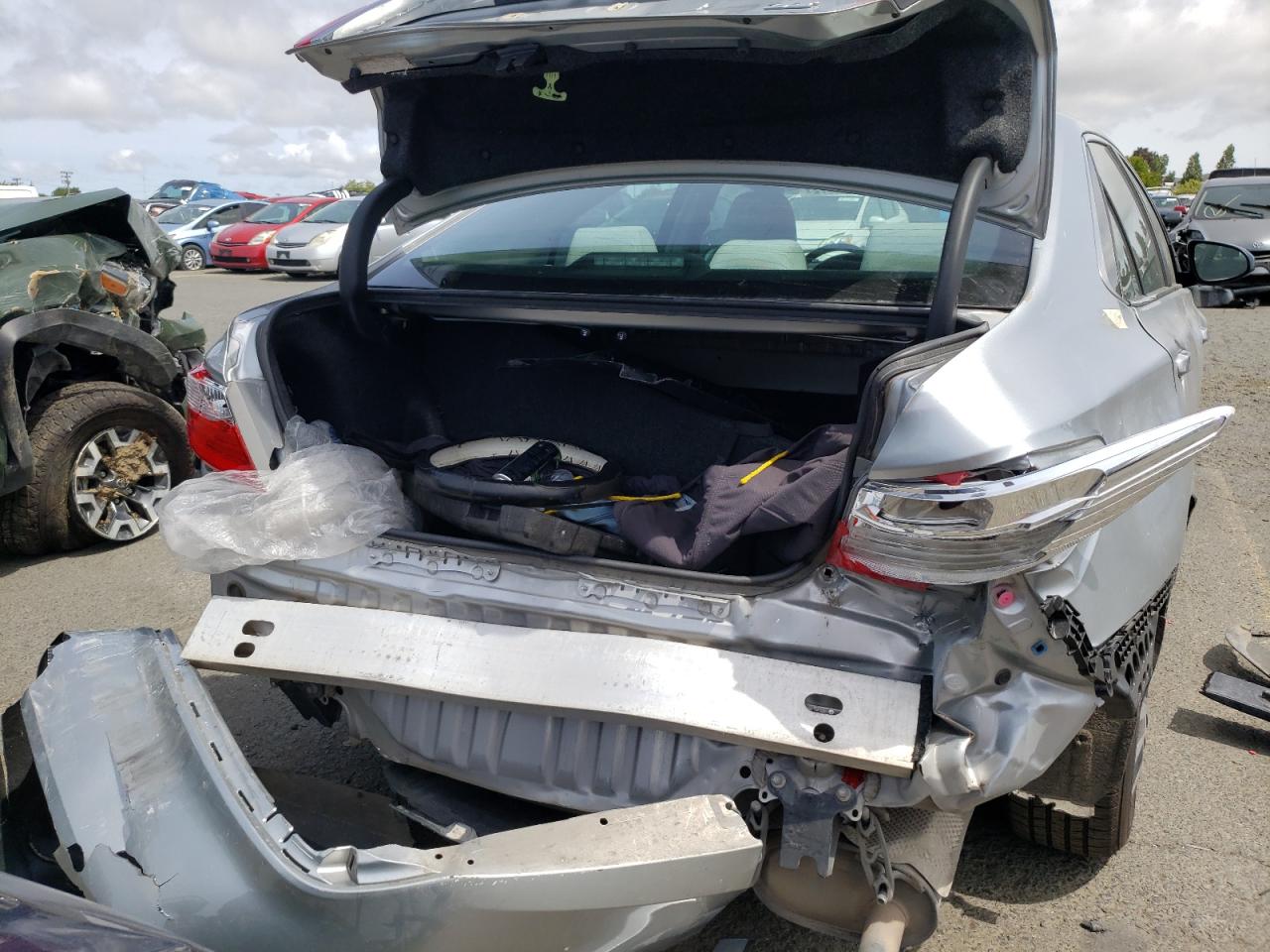 Photo 9 from auction – 2015 TOYOTA CAMRY LE with VIN 4T1BF1FK3FU035957