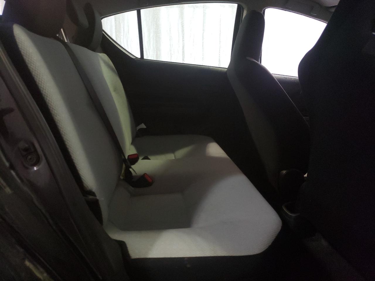 Photo 6 from auction – 2016 TOYOTA PRIUS C with VIN JTDKDTB37G1138466