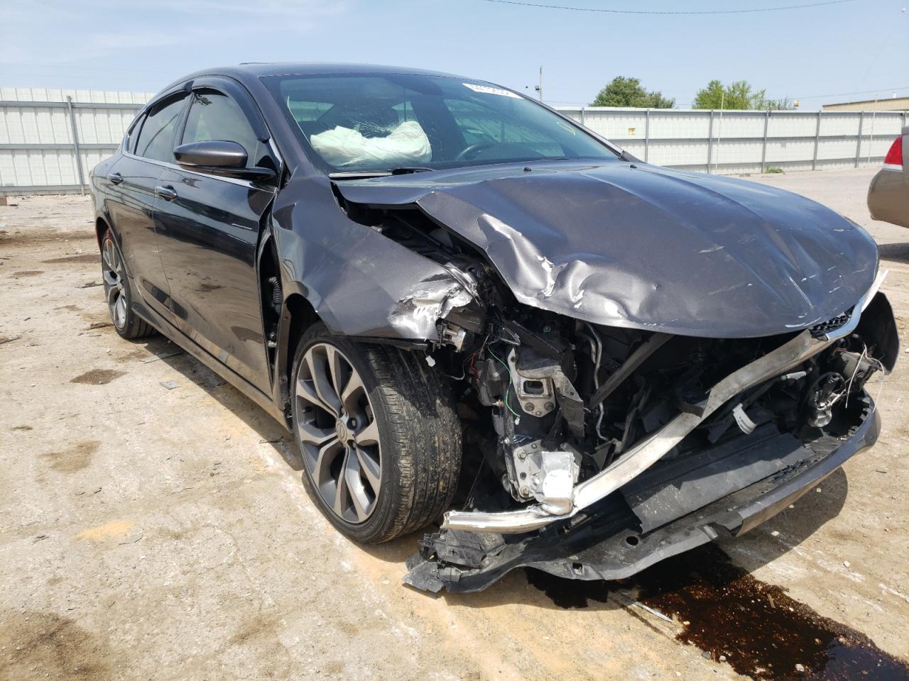 CHRYSLER 200 C 2016 with VIN 1C3CCCCB4GN101577 - Photo from auction