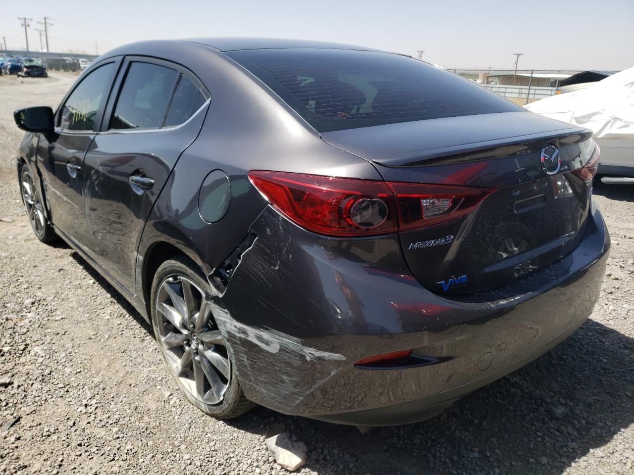Photo 3 from auction – 2018 MAZDA 3 TOURING with VIN 3MZBN1V36JM195889