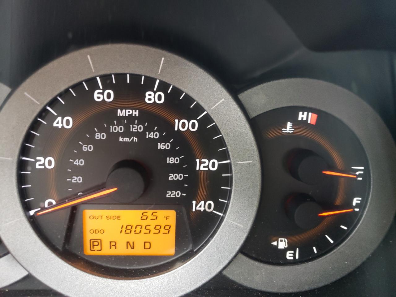 Photo 8 from auction – 2008 TOYOTA RAV4 with VIN JTMZD33VX85080846