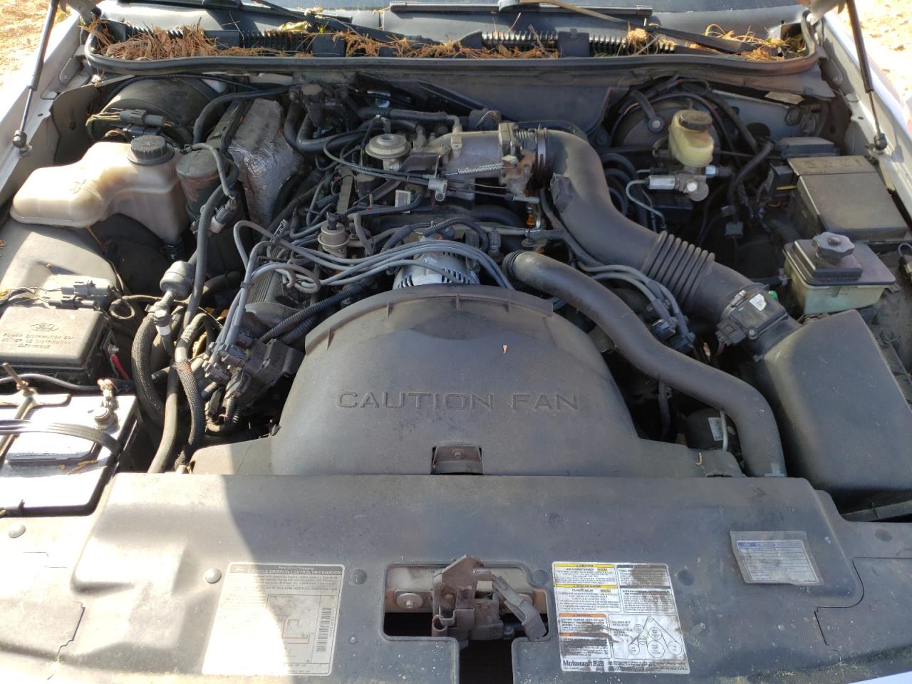 Photo 7 from auction – 1997 MERCURY GRAND MARQ with VIN 2MELM75W1VX625599