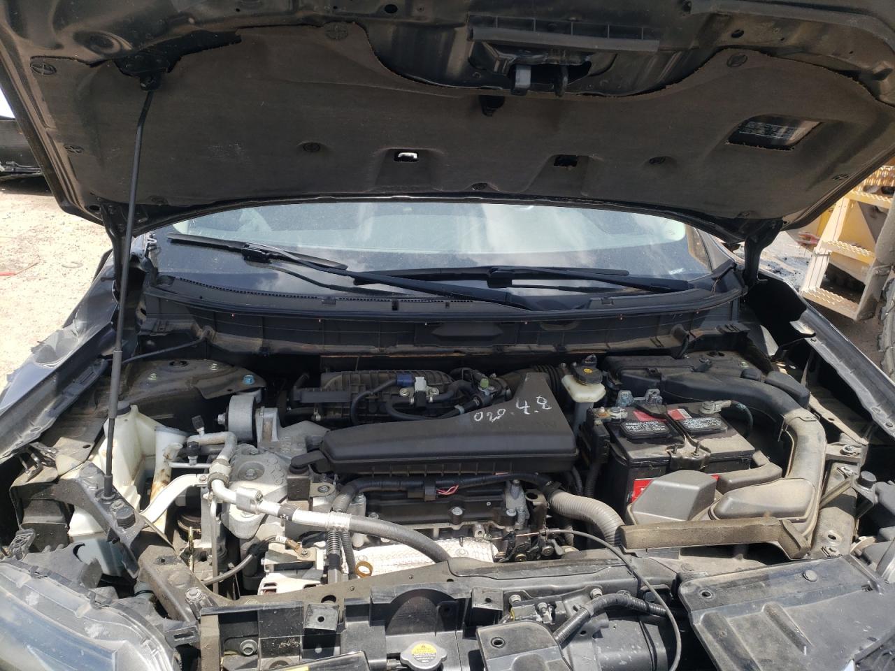 Photo 7 from auction – 2016 NISSAN ROGUE S with VIN 5N1AT2MT5GC798995