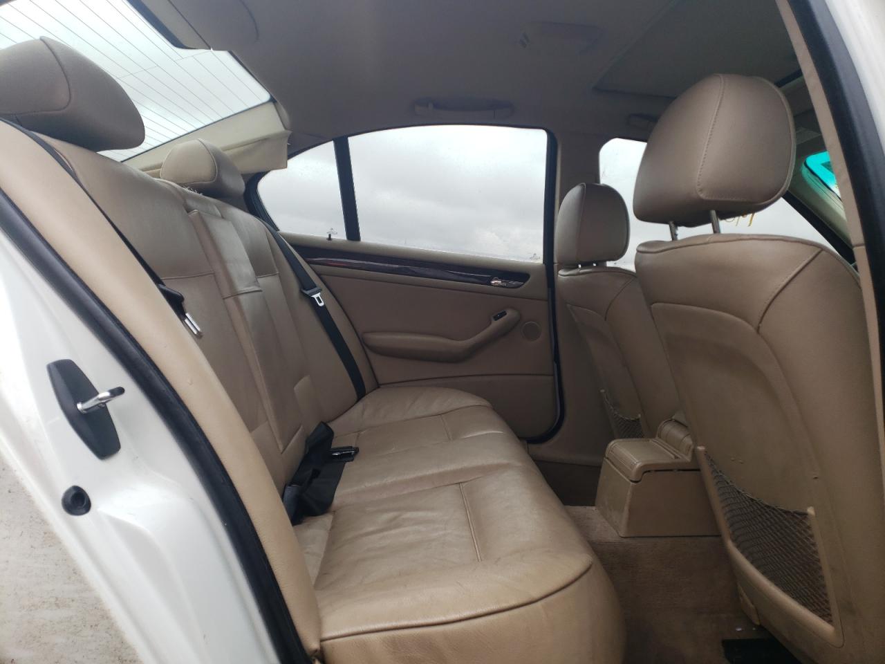 Photo 6 from auction – 2000 BMW 328 I with VIN WBAAM5345YJR62561