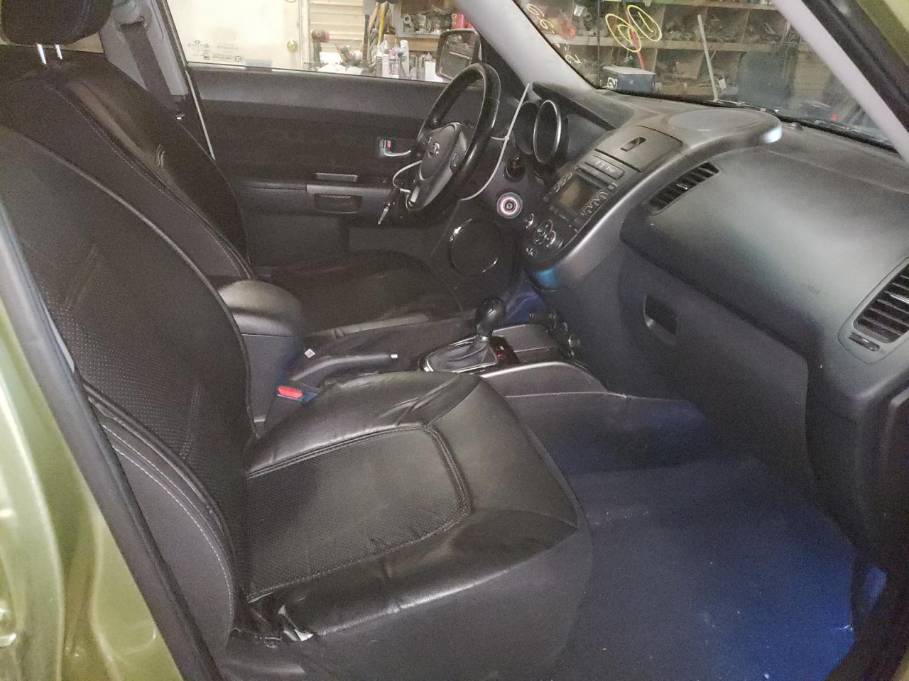 Photo 5 from auction – 2013 KIA SOUL + with VIN KNDJT2A69D7632423