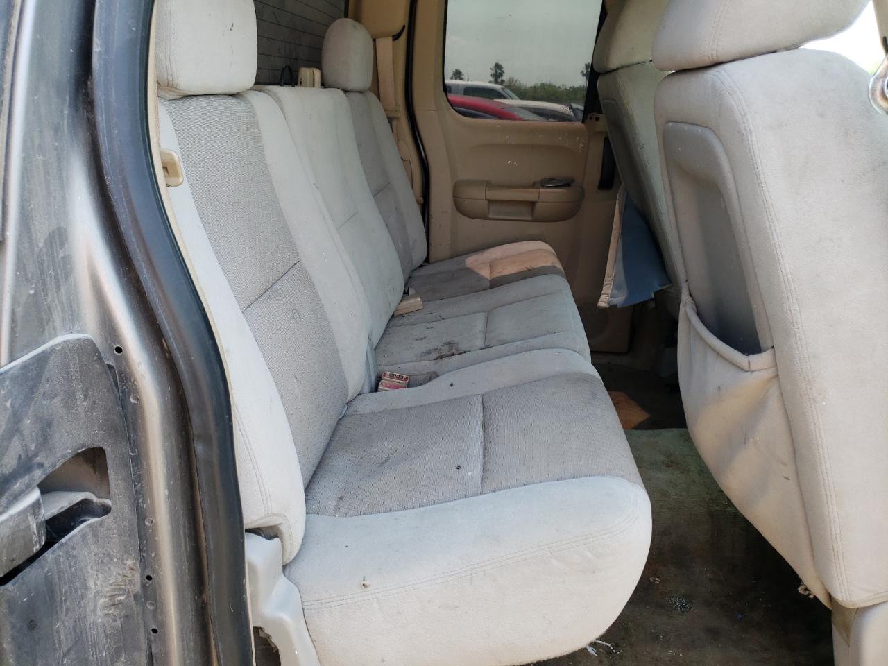 Photo 6 from auction – 2007 CHEVROLET SILVERADO with VIN 2GCEK19C471633182