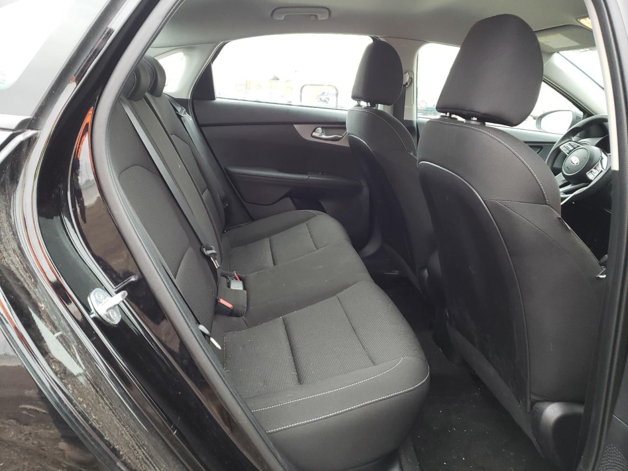 Photo 6 from auction – 2021 KIA FORTE FE with VIN 3KPF24AD6ME351411