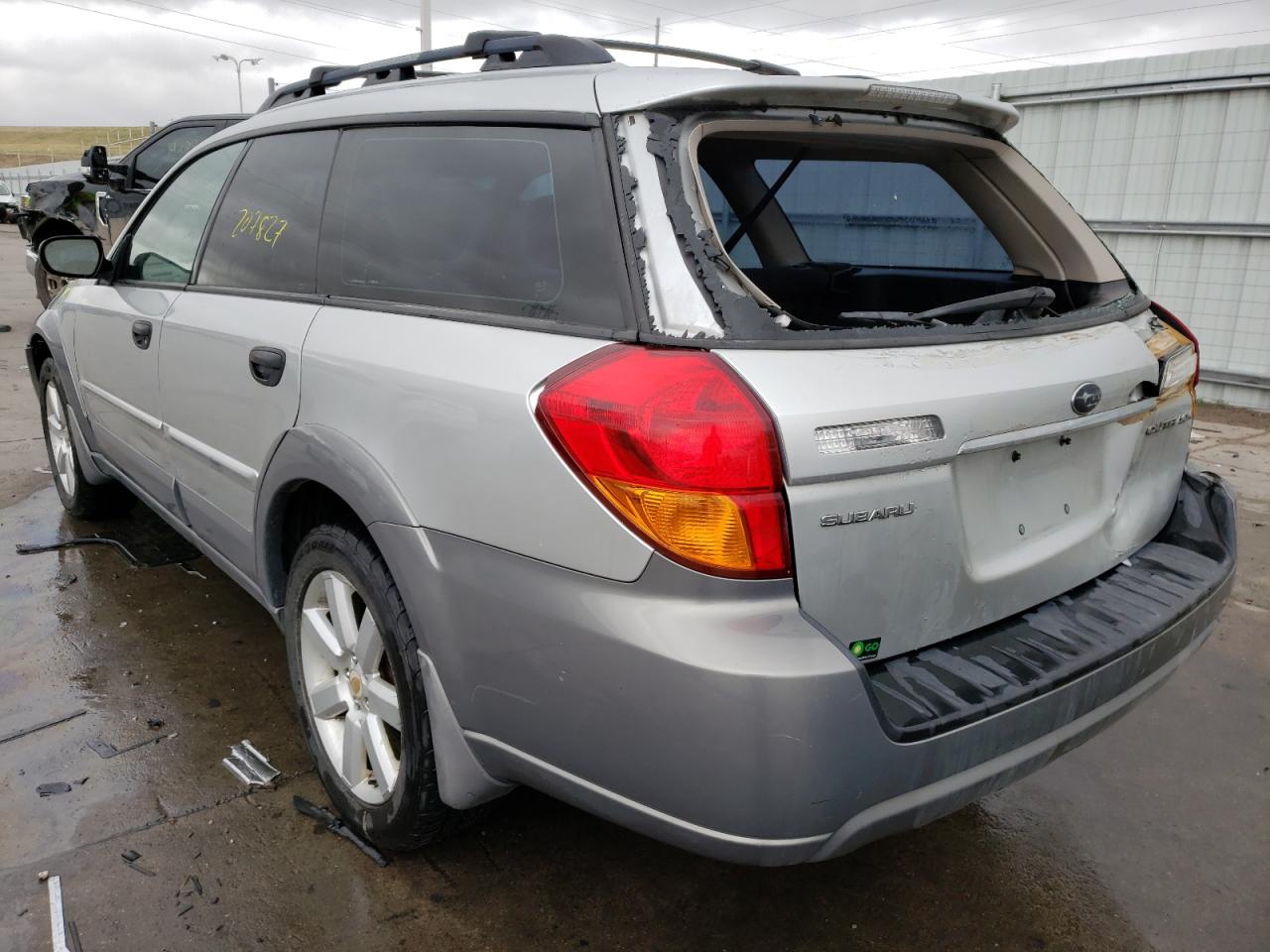 Photo 3 from auction – 2007 SUBARU LEGACY OUT with VIN 4S4BP61CX77328023