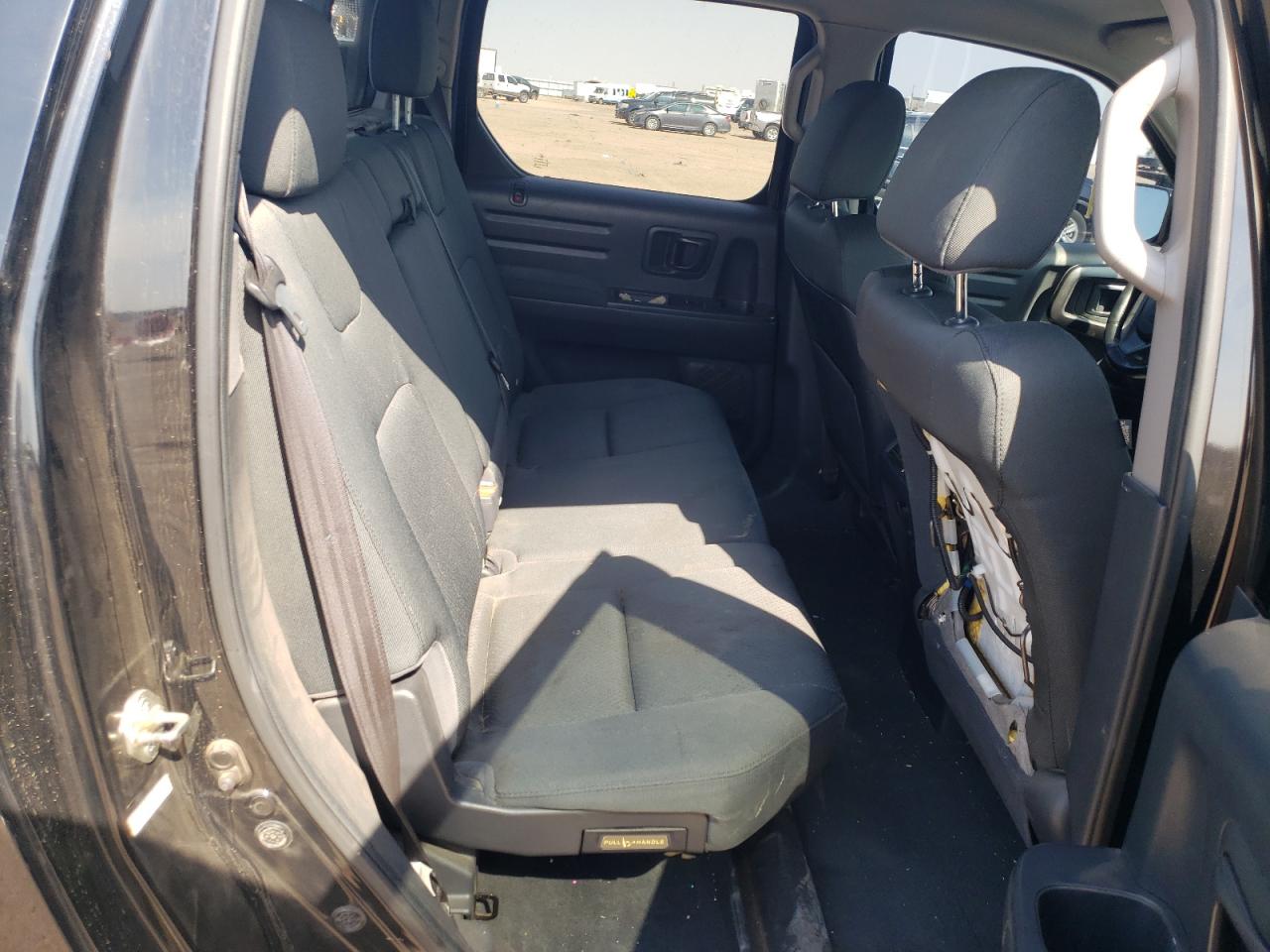 Photo 6 from auction – 2013 HONDA RIDGELINE with VIN 5FPYK1F74DB005918