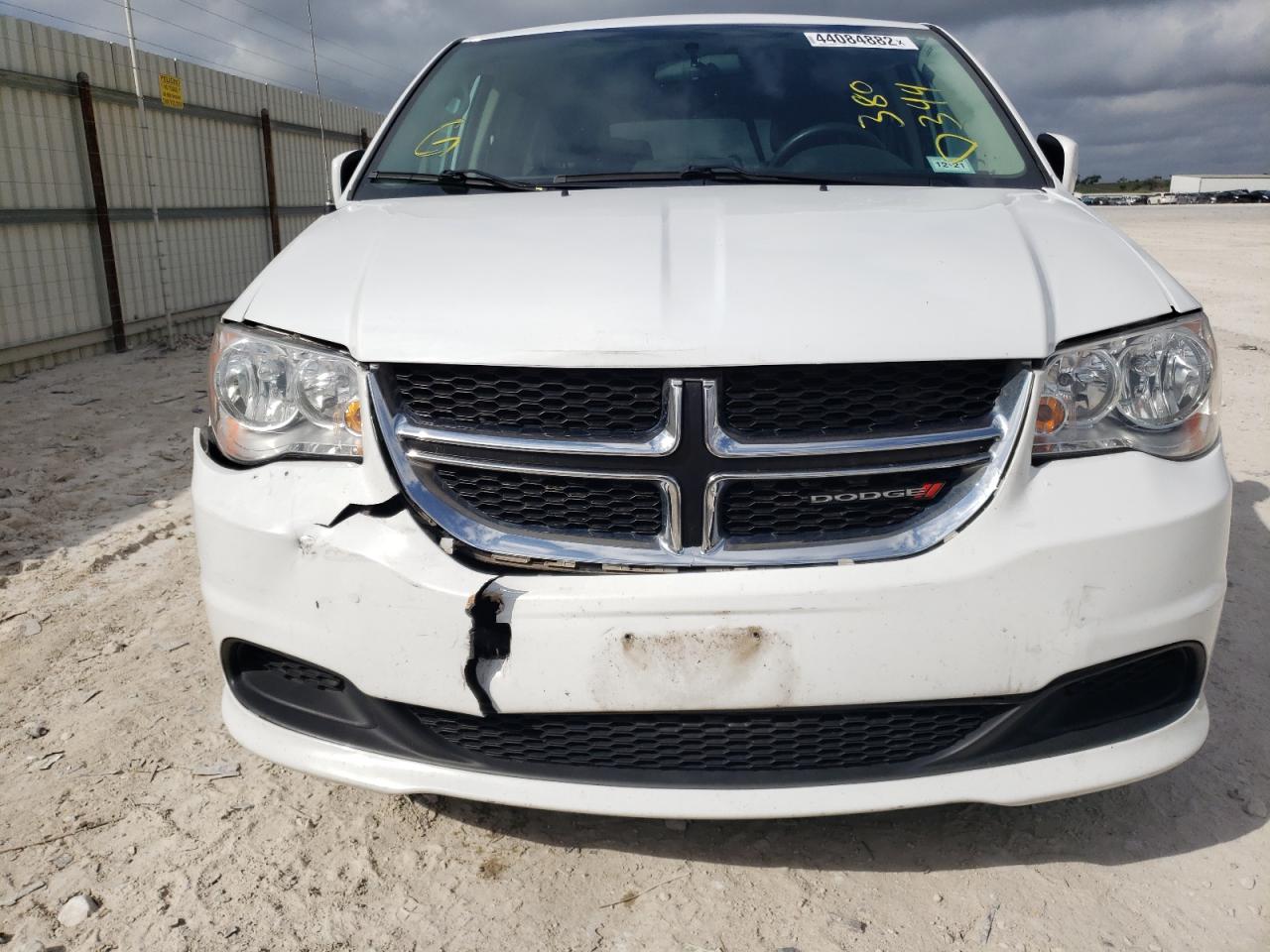 Photo 9 from auction – 2016 DODGE GRAND CARA with VIN 2C4RDGCG4GR380344