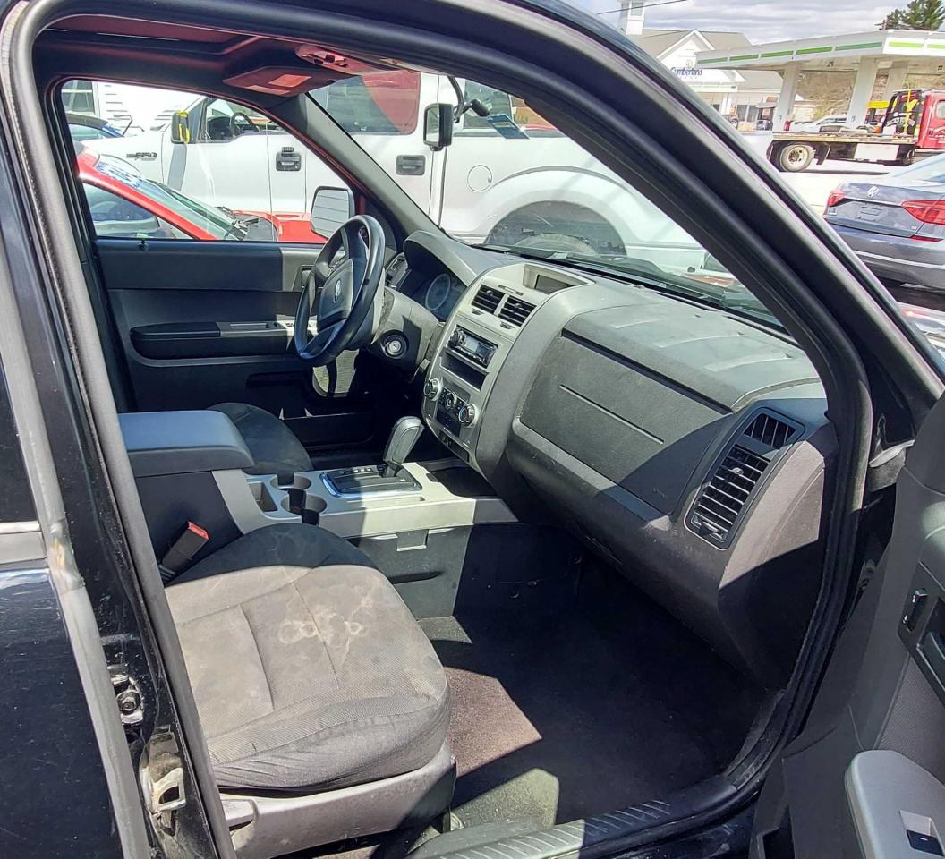 Photo 5 from auction – 2008 FORD ESCAPE XLT with VIN 1FMCU93Z88KC82092