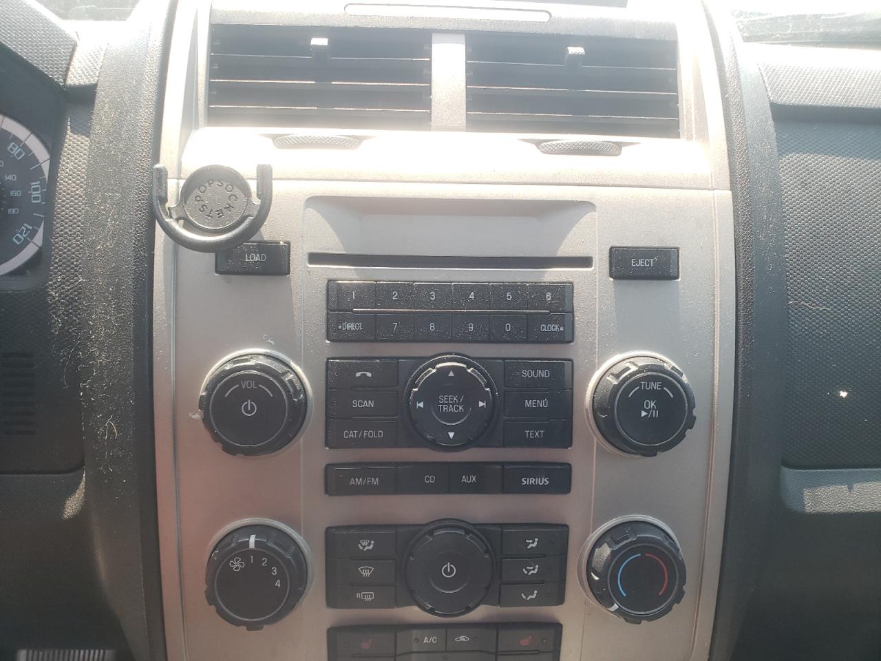 Photo 9 from auction – 2012 FORD ESCAPE XLT with VIN 1FMCU9DG8CKB54358
