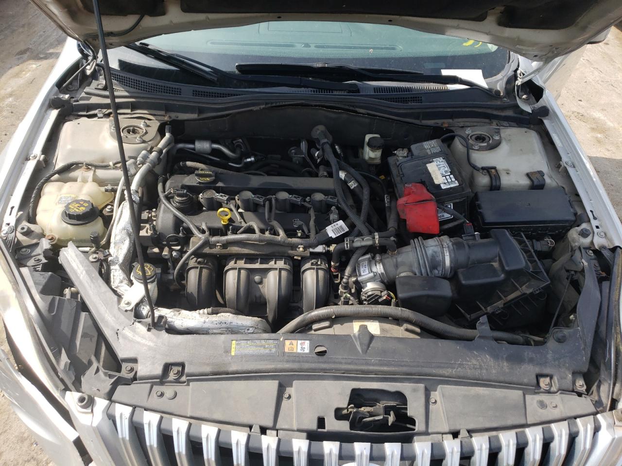 Photo 7 from auction – 2010 MERCURY MILAN PREM with VIN 3MEHM0JA7AR662964