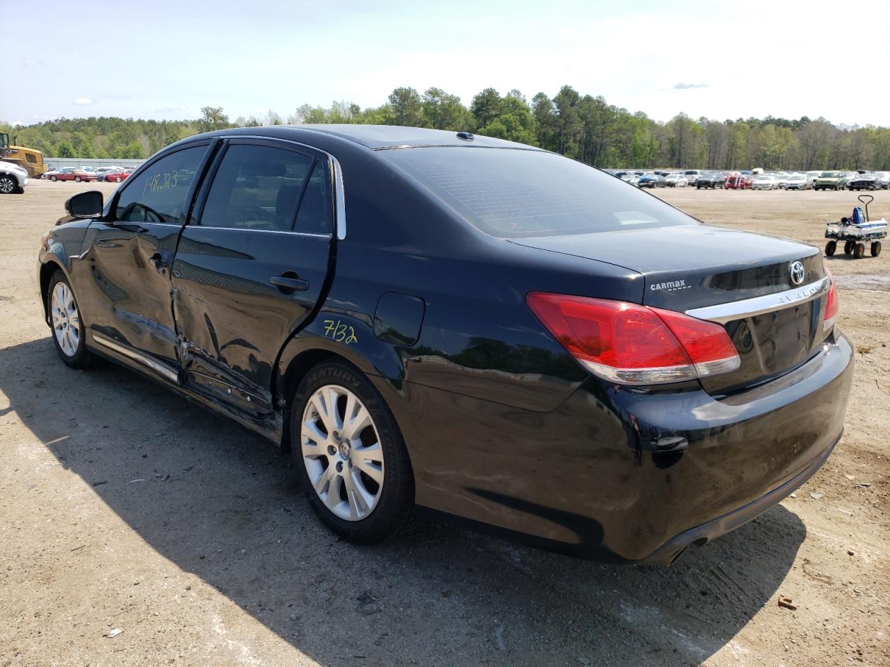 Photo 3 from auction – 2011 TOYOTA AVALON BAS with VIN 4T1BK3DB5BU394134
