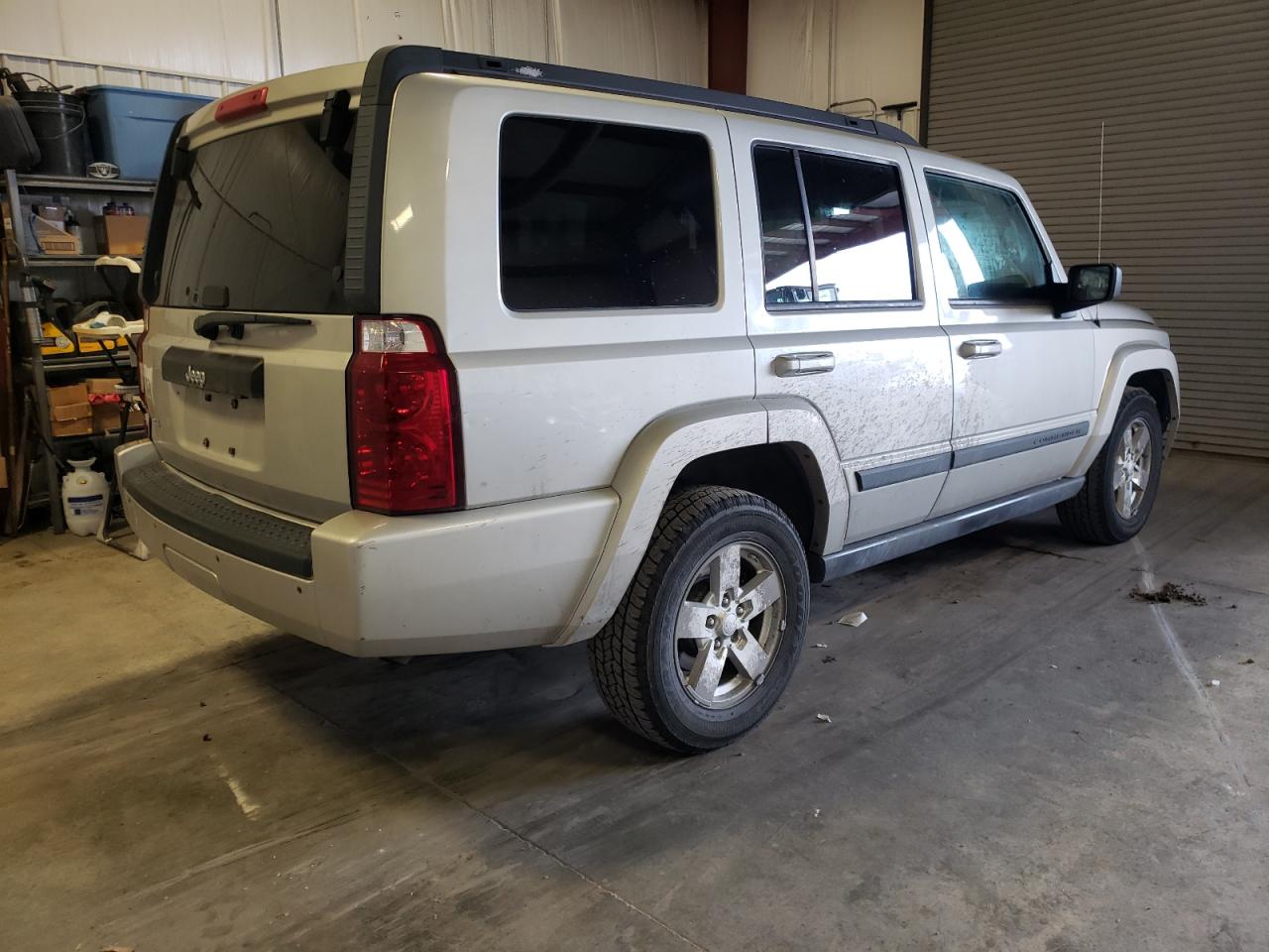 صورة رقم 4 من المزاد - 2008 JEEP COMMANDER مع VIN 1J8HG48K48C231109