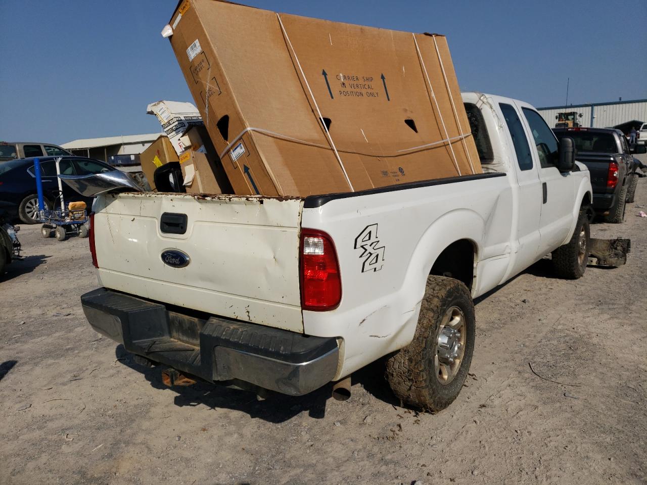 Photo 4 from auction – 2016 FORD F250 SUPER with VIN 1FT7X2B68GEC38683