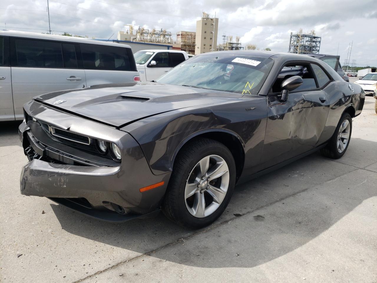Photo 2 from auction – 2016 DODGE CHALLENGER with VIN 2C3CDZAG5GH172469