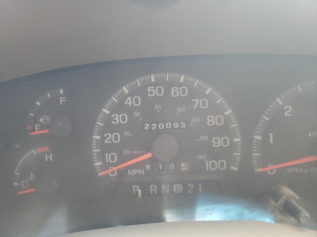 Photo 8 from auction – 1997 FORD EXPEDITION with VIN 1FMFU18L1VLB02900