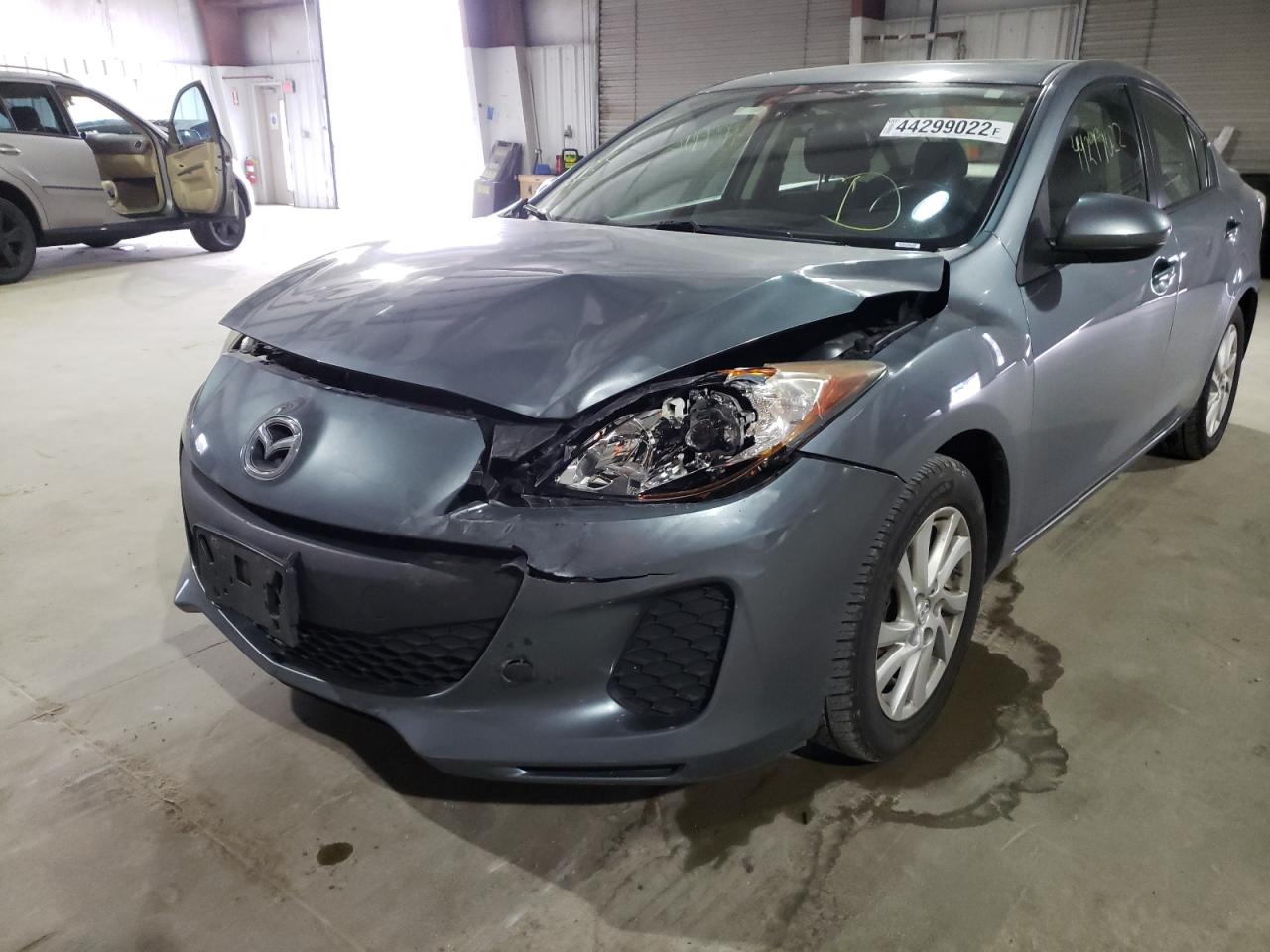 Photo 9 from auction – 2012 MAZDA 3 I with VIN JM1BL1V85C1662174