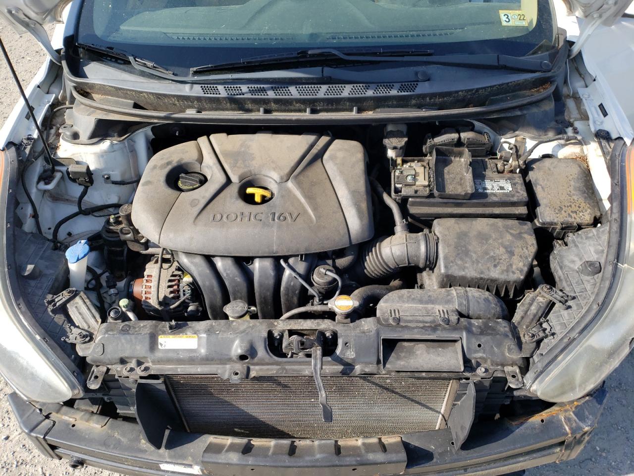 Photo 7 from auction – 2012 HYUNDAI ELANTRA GL with VIN 5NPDH4AEXCH063772