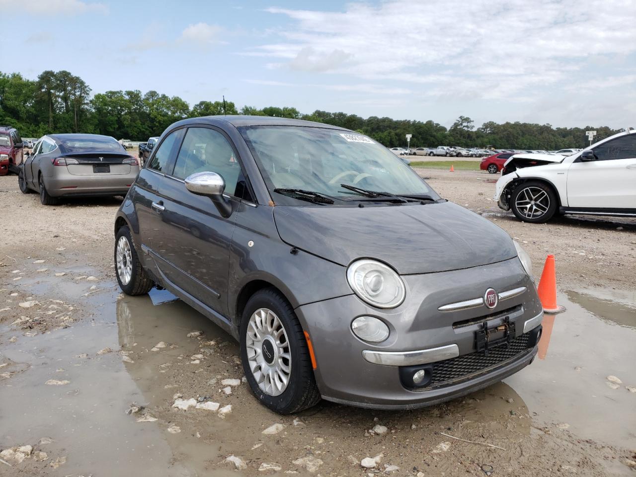FIAT 500 LOUNGE 2013 with VIN 3C3CFFCR4DT693452 - Photo from auction
