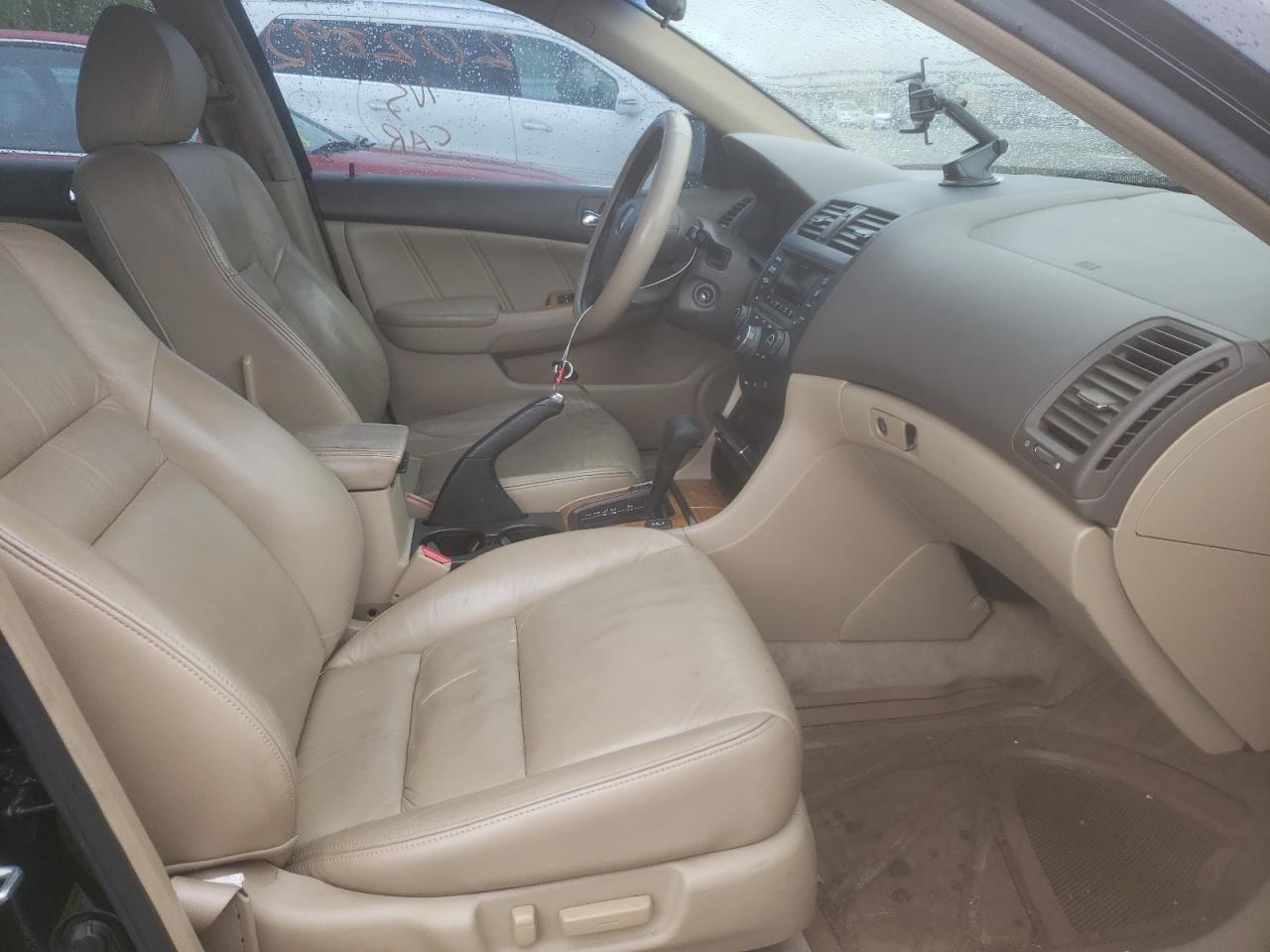 Photo 5 from auction – 2004 HONDA ACCORD EX with VIN 1HGCM66534A021546