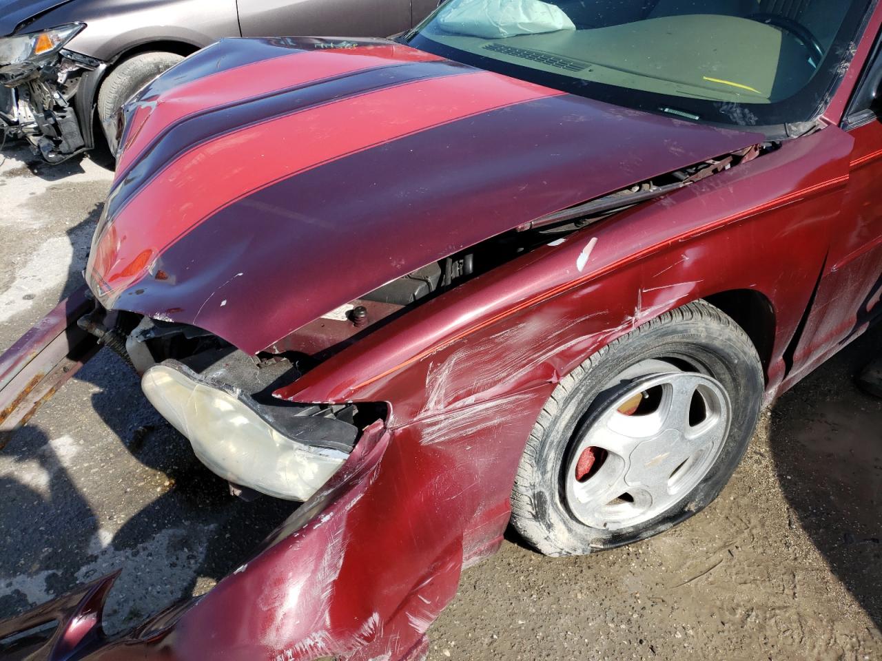 Photo 10 from auction – 2001 CHEVROLET MONTE CARL with VIN 2G1WX15K519286174