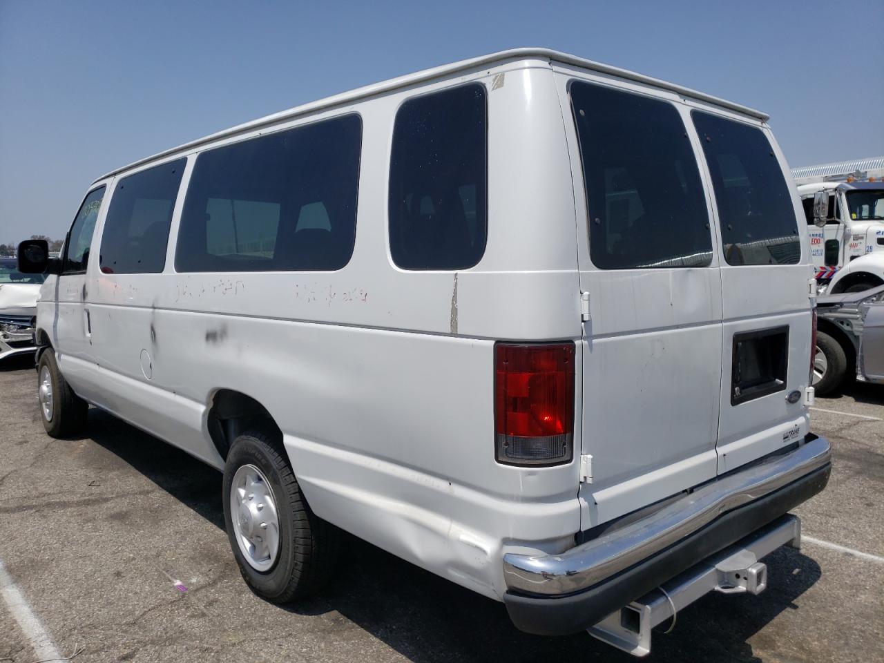 Photo 3 from auction – 2003 FORD ECONOLINE with VIN 1FDNS24L83HA60156