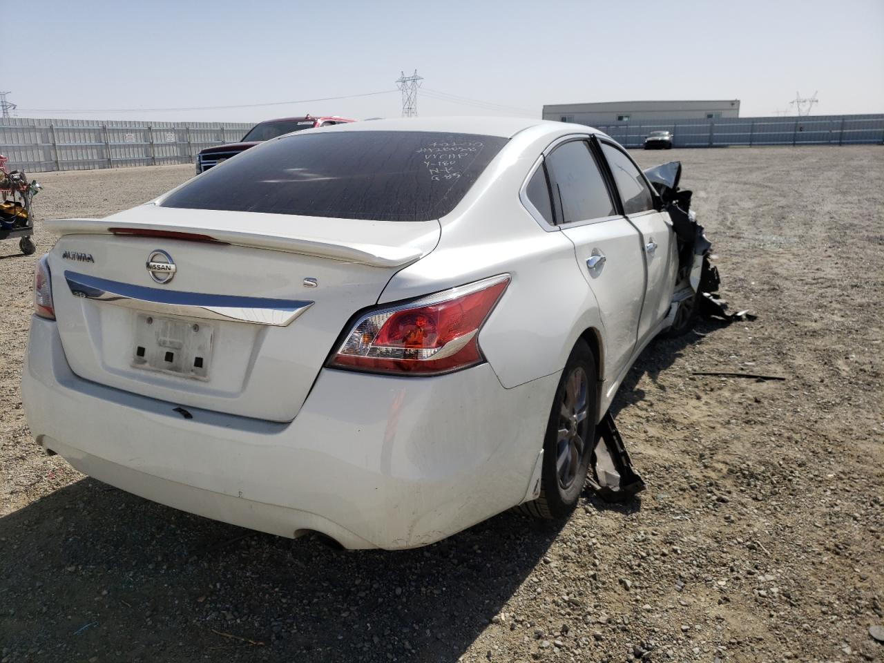 Photo 14 from auction – 2015 NISSAN ALTIMA 2.5 with VIN 1N4AL3AP3FN346103