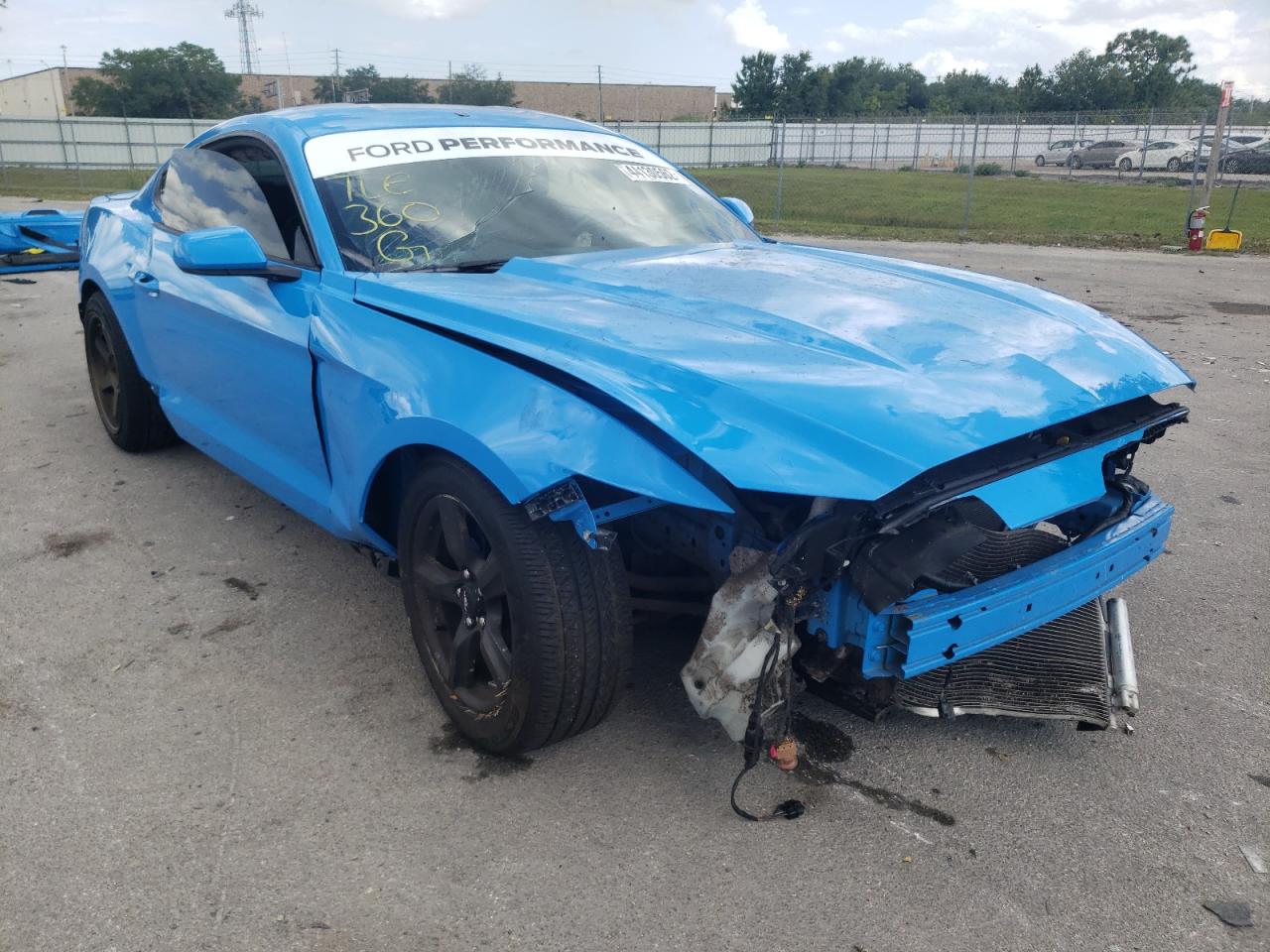 FORD MUSTANG 2017 with VIN 1FA6P8AM2H5339272 - Photo from auction