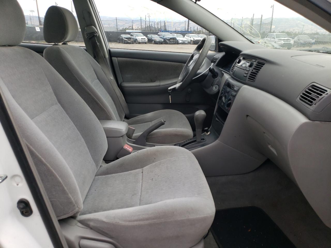 Photo 5 from auction – 2004 TOYOTA COROLLA CE with VIN 1NXBR32E44Z209986
