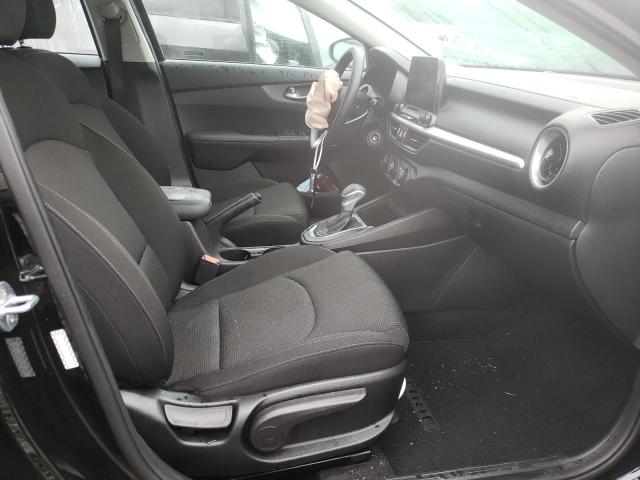 Photo 5 from auction – 2021 KIA FORTE FE with VIN 3KPF24AD5ME369284