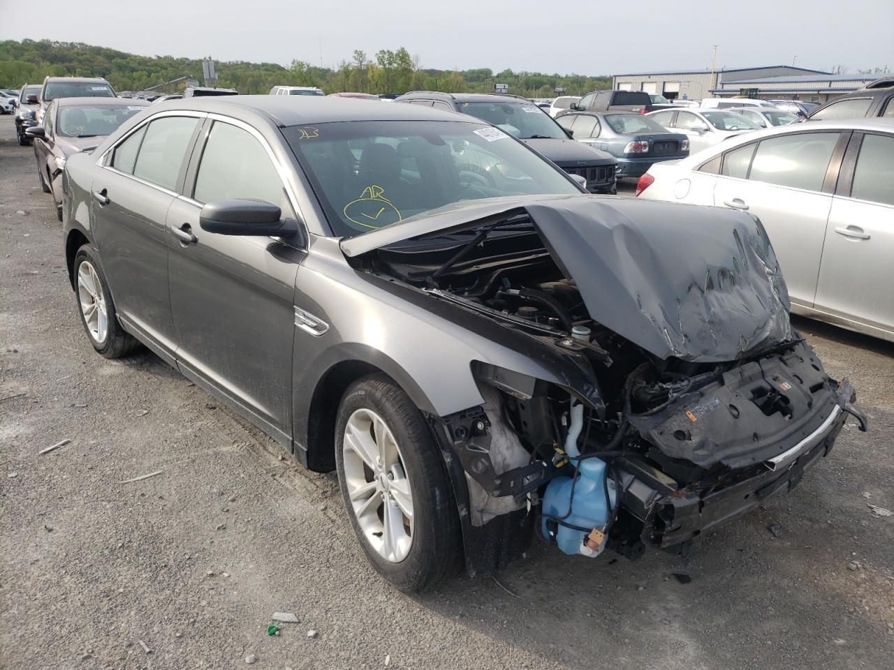 FORD TAURUS SEL 2017 with VIN 1FAHP2E88HG120680 - Photo from auction