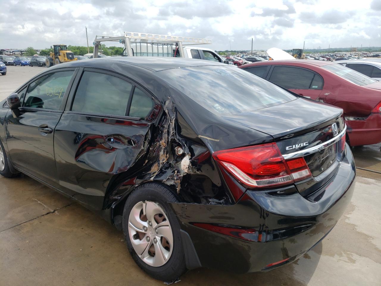 Photo 20 from auction – 2015 HONDA CIVIC LX with VIN 19XFB2F56FE074204