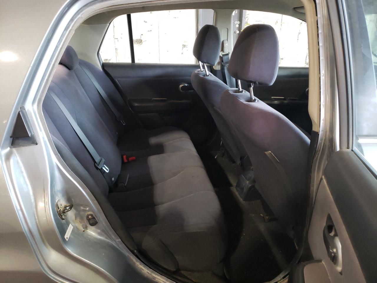 Photo 6 from auction – 2007 NISSAN VERSA S with VIN 3N1BC11E07L406621