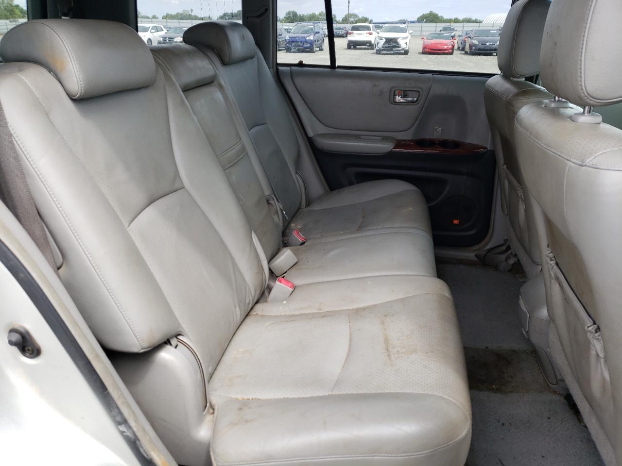 Photo 6 from auction – 2005 TOYOTA HIGHLANDER with VIN JTEDP21A050080743