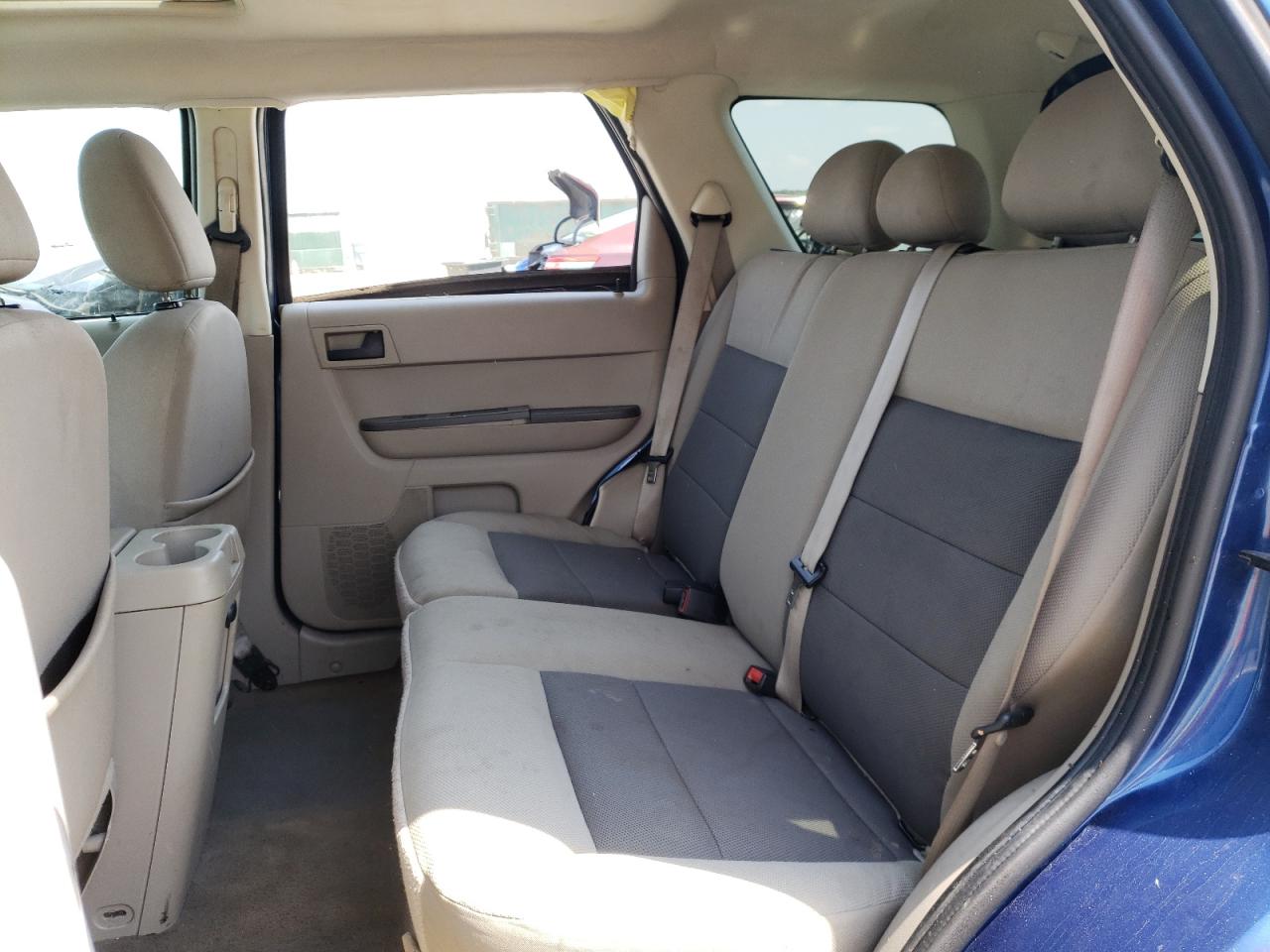 Photo 6 from auction – 2008 FORD ESCAPE XLT with VIN 1FMCU03Z08KD91223