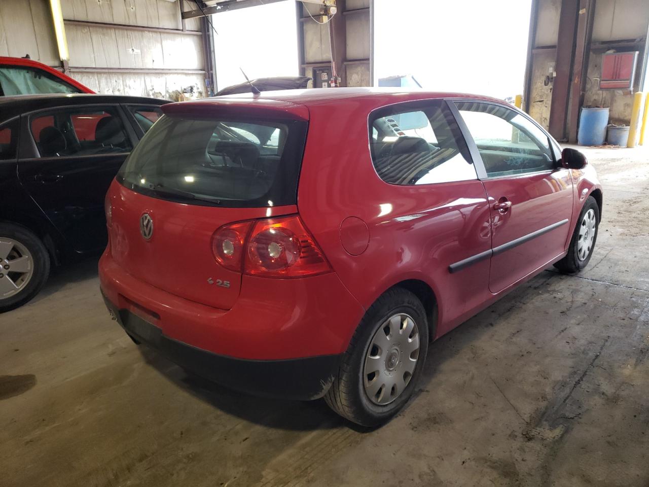 Photo 4 from auction – 2007 VOLKSWAGEN RABBIT with VIN WVWAR71K67W191904