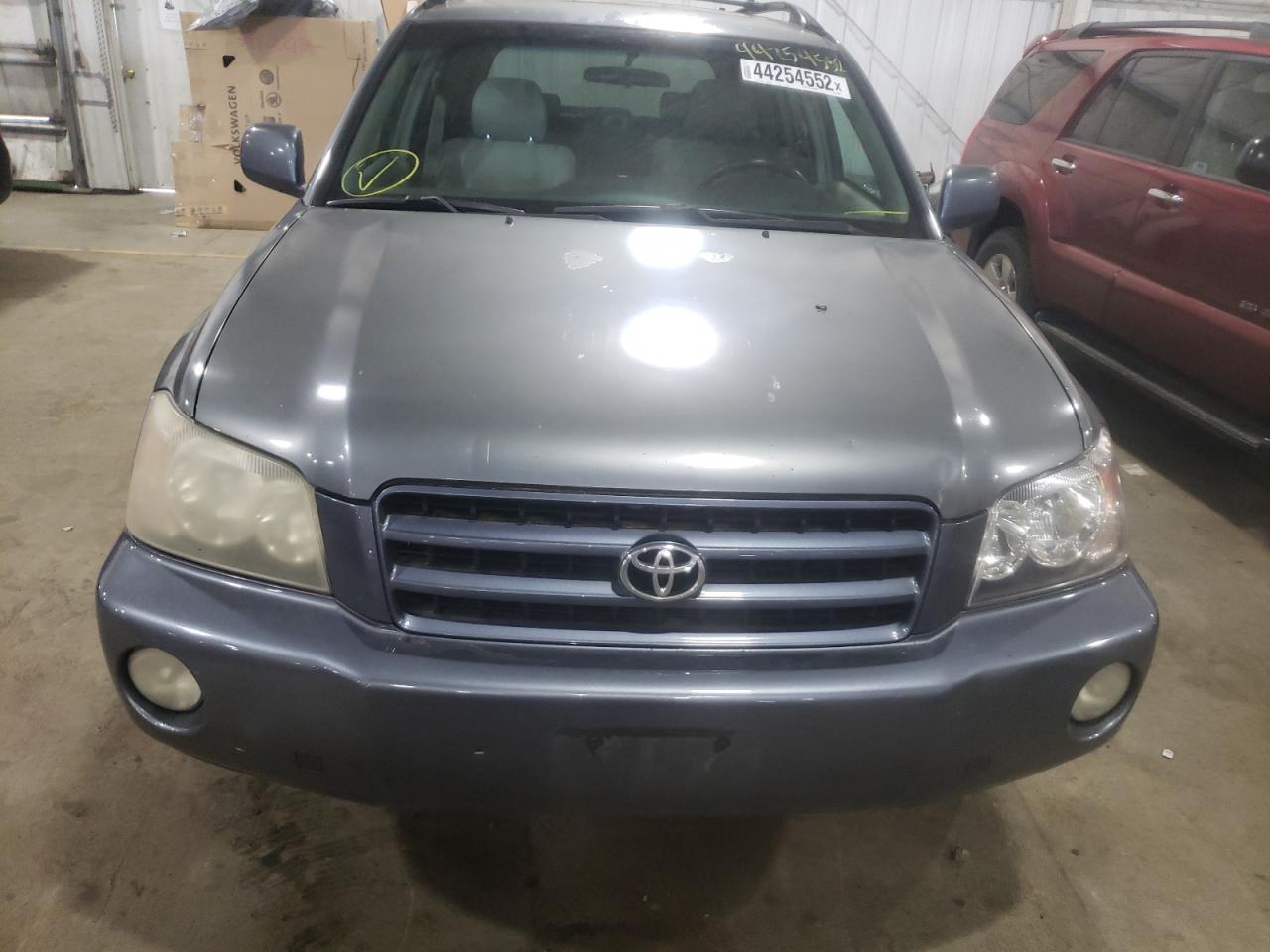 Photo 9 from auction – 2001 TOYOTA HIGHLANDER with VIN JTEHF21A910022337