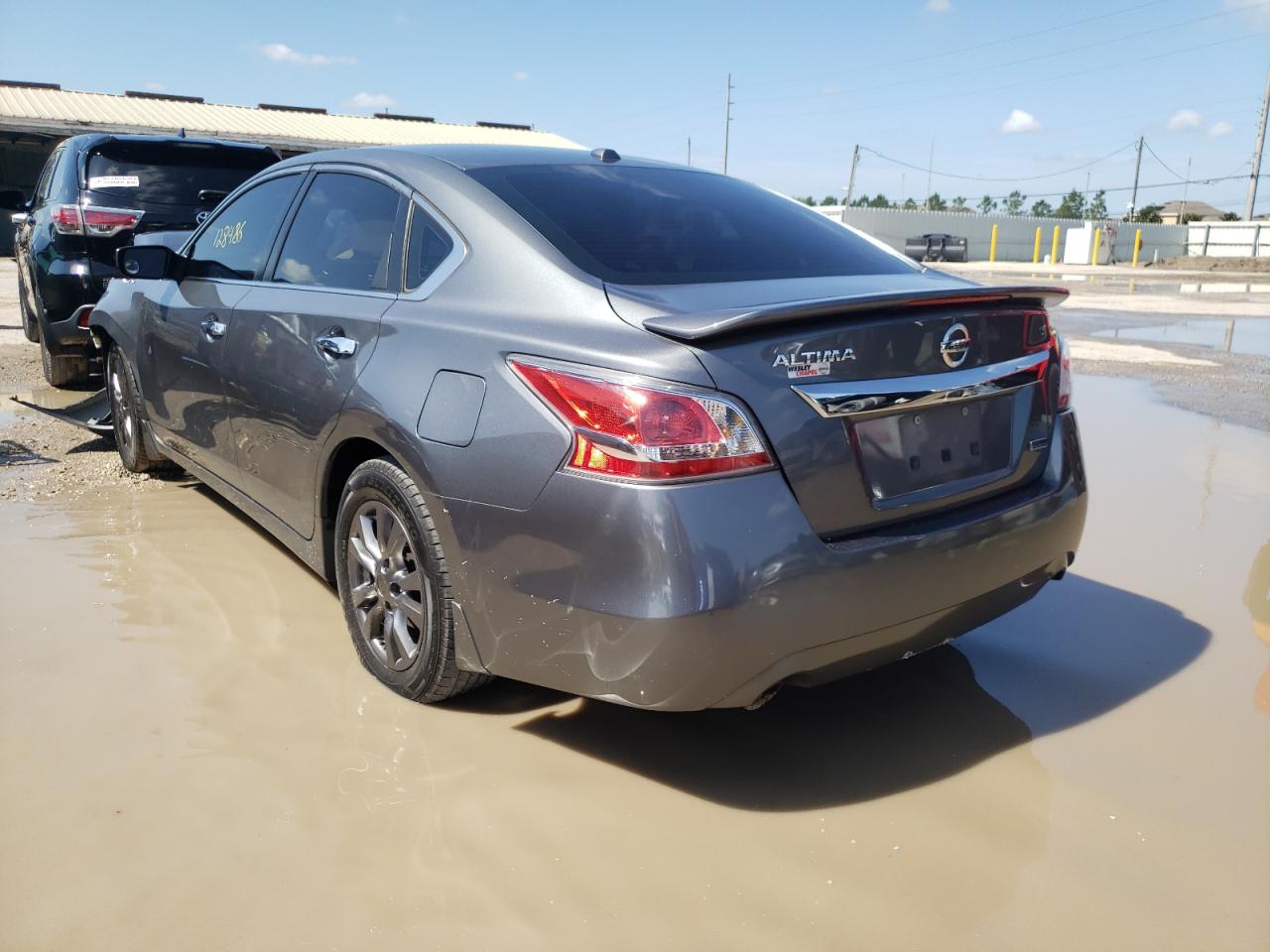 Photo 3 from auction – 2015 NISSAN ALTIMA 2.5 with VIN 1N4AL3AP3FN916407