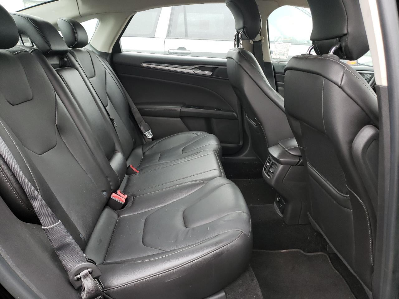 Photo 18 from auction – 2014 FORD FUSION TIT with VIN 3FA6P0RU4ER234618
